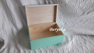 Svatební bedýnka s kreslenými postavičkami