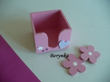 Dřevěné dekorace - srdíčka a sovičky