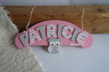 Jmenovka se sovičkou