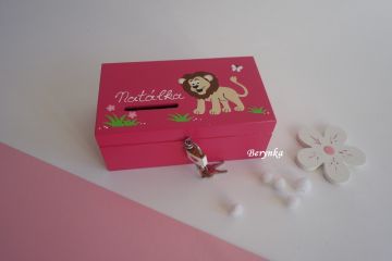 Dřevěná pokladnička