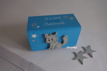 Dřevěná pokladnička s kočičkou