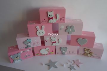 Dřevěná pokladnička pro děti