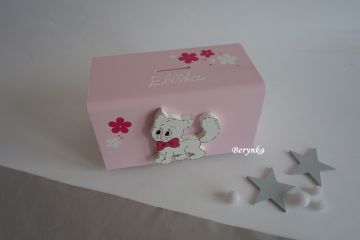 Dřevěná pokladnička s kočičkou