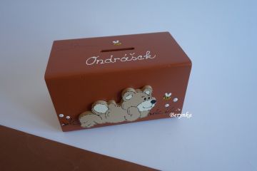 Dřevěná pokladnička - kasička pro děti