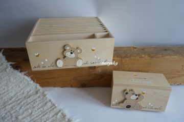 Dřevěná pokladnička s medvídkem