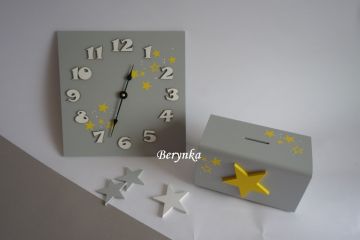 Dřevěné dekorace - šedé se žlutou hvědičkou