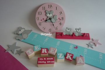 Dřevěné dekorace - růžovo-tyrkysové s medvídkem