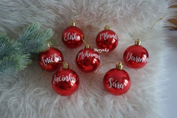 Vánoční baňky s textem na přání - červené