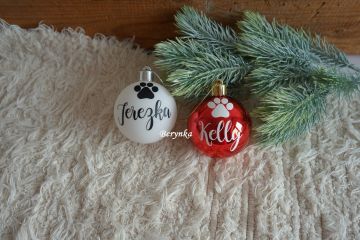 Vánoční baňky s textem na přání - červené