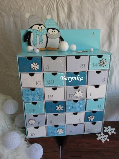 Adventní kalendář tyrkysovo-šedý s tučňáky
