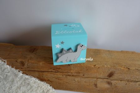 Dřevěná pokladnička s dinosaurem