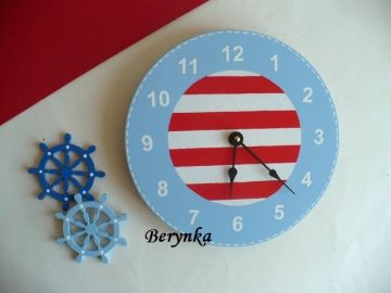 Dřevěné námořnické hodiny