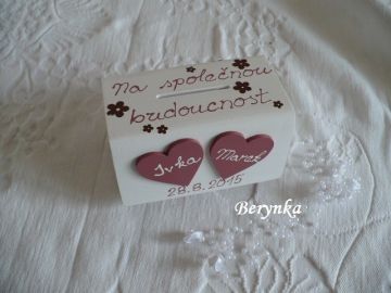 Dřevěná pokladnička "svatební"