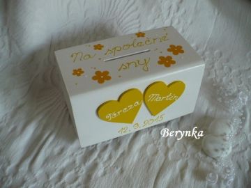 Dřevěná pokladnička "svatební"