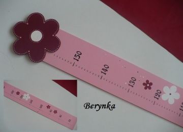 Dětský metr s kytičkou