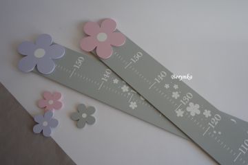 Dětský metr s kytičkou