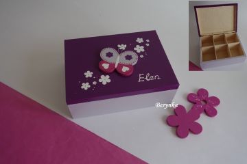 Šperkovnice s motýlkem