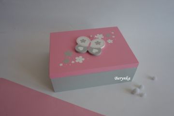 Šperkovnice s motýlkem