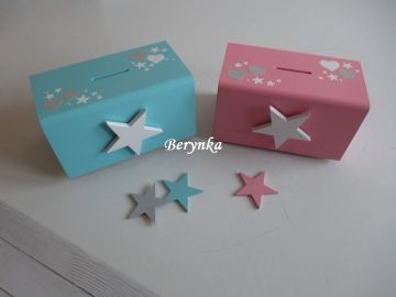 Dřevěná pokladnička s hvězdičkou