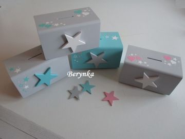 Dřevěná pokladnička s hvězdičkou