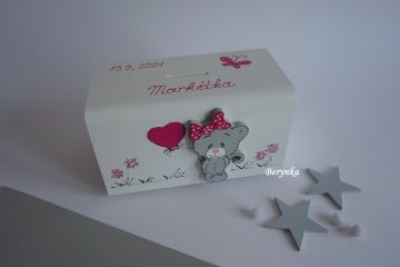 Dřevěná pokladnička - kasička pro děti