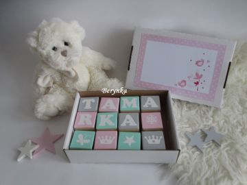 Dárková krabička na dřevěné kostičky