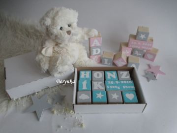 Dárková krabička na dřevěné kostičky