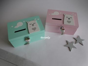 Dřevěná pokladnička s medvídkem a měsícem