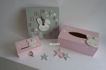 Dřevěné dekorace s hlavou zajíčka