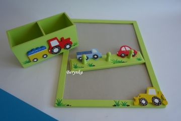 Dřevěné dekorace - zelené s autíčky