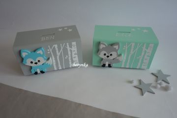 Dřevěná pokladnička s liškou