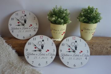 Svatební hodiny - s postavičkami podle oznámení