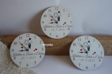 Svatební hodiny - s postavičkami podle oznámení
