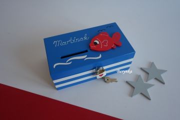 Dřevěná pokladnička s rybičkou