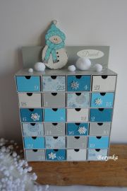 Adventní kalendář šedo-tyrkysový se sněhulákem
