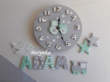 Hodiny s traktorem - kulaté/čtvercové