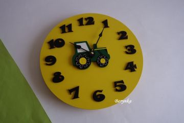 Hodiny s traktorem - kulaté/čtvercové