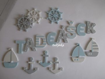Dřevěná písmenka "s čárkováním"