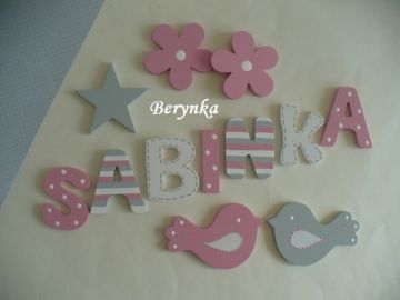 Dřevěná písmenka "s čárkováním"