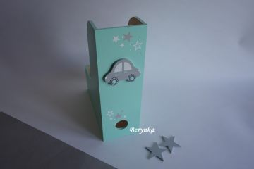 Dřevěný šanon s dopravními prostředky