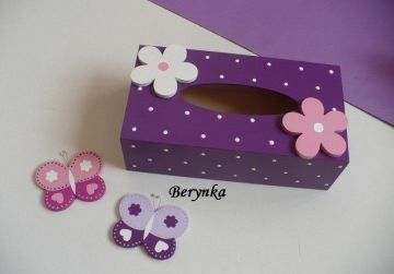 Krabička na kapesníky s kytičkou