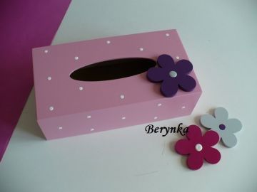 Krabička na kapesníky s kytičkou
