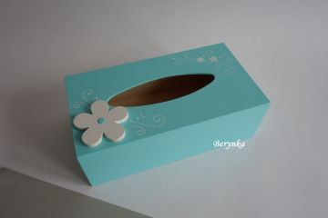 Krabička na kapesníky s kytičkou