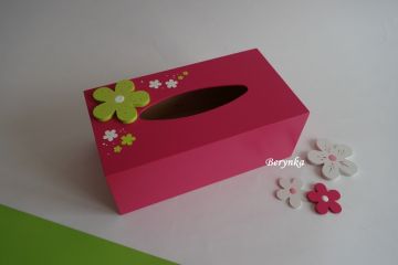 Krabička na kapesníky s kytičkou