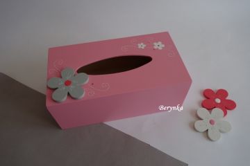 Krabička na kapesníky s kytičkou