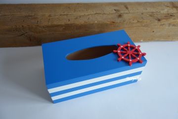 Krabička na kapesníky s kormidlem