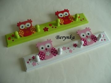 Dětský věšák se sovičkami