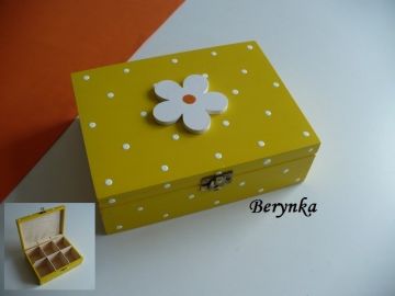Šperkovnice s kytičkou