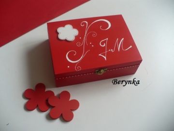 Šperkovnice s kytičkou