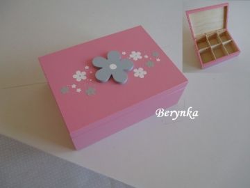 Šperkovnice s kytičkou